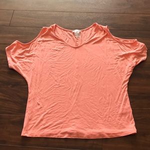 Venus cute Tshirt cut out shoulders